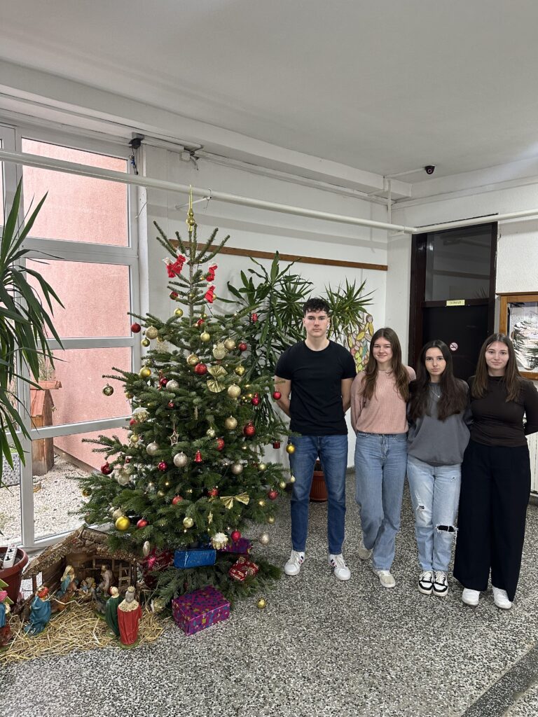 Blagdansko ruho škole